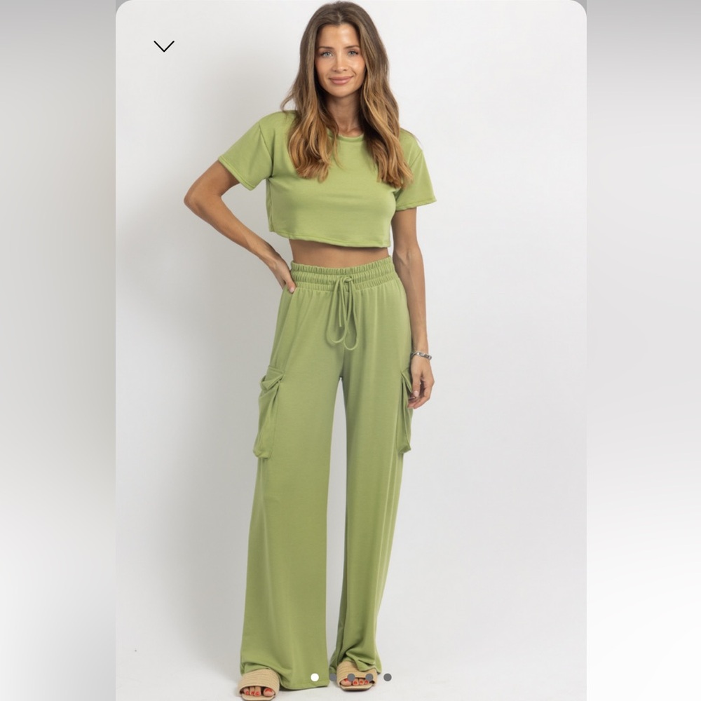 Butter soft lounge set in pear green